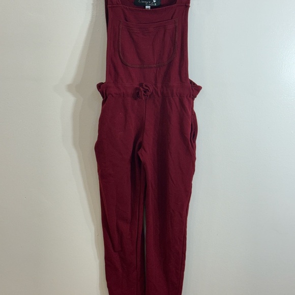 Crazy Colara Pants - Elegant Burgundy Jumpsuit with Front Pocket
